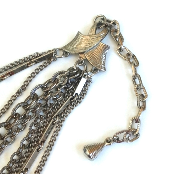 Multi String Choker Style Bronze / Aged Brass Vintage Necklace (17” Length) - Picture 4 of 16